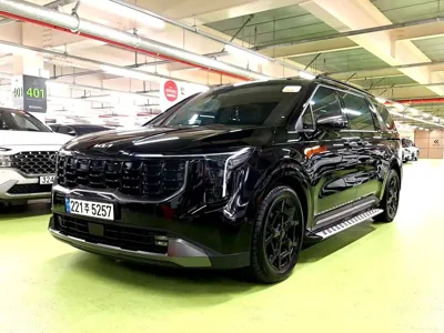 Kia Canival · 2024 год