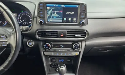 Hyundai Kona 2020, 46220 км, за 11205.22 USD - фото 16
