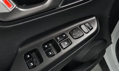 Hyundai Kona 2020, 46220 км, за 11205.22 USD - фото 28