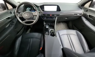 Hyundai Sonata 2022, 56717 км, за 12931.6 USD - фото 7