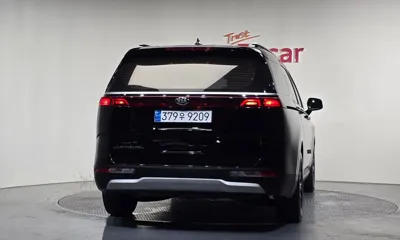 Kia Canival 2021, 42193 км, за 13348.96 USD