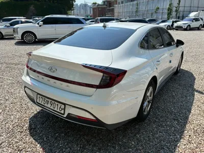 Hyundai Sonata 2020, 110038 км, за 7023.76 USD