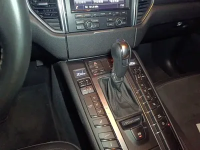Porsche Macan 2015, 71900 км, за 15729.8 USD - фото 15