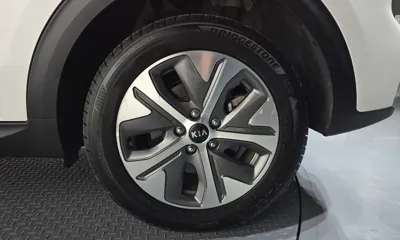 Kia Niro 2021, 69193 км, за 15920.17 USD - фото 21
