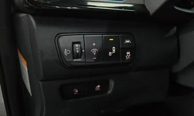 Kia Niro 2021, 69193 км, за 15920.17 USD - фото 27