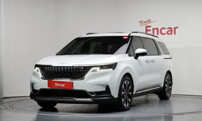 Kia Canival · 2023 год