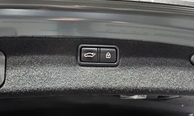 Genesis G80 2018, 162587 км, за 9910.8 USD - фото 20