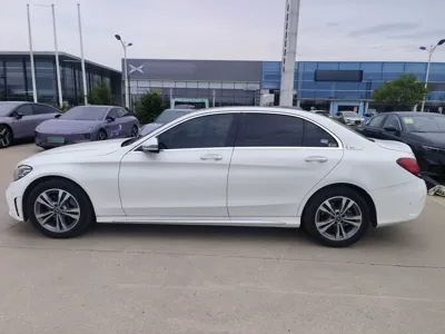 Mercedes-Benz C-Class 2015, 76700 км, за 14434 USD - фото 7