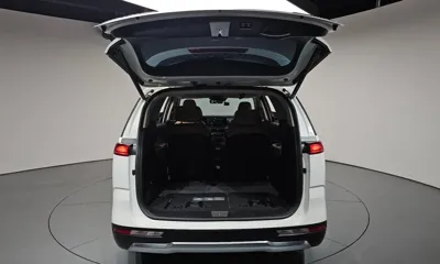 Kia Canival 2021, 54256 км, за 20425.72 USD - фото 20
