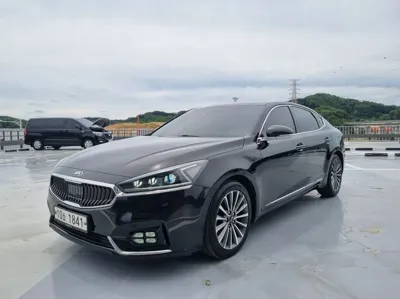 Kia K7 · 2018 год