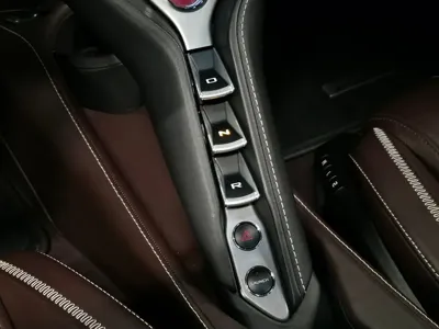 McLaren 720S 2018, 18000 км, за 150978.08 USD - фото 9