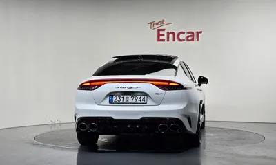 Kia Stinger 2021, 80842 км, за 18886 USD