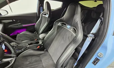 Hyundai Veloster 2021, 67681 км, за 14325.71 USD - фото 26