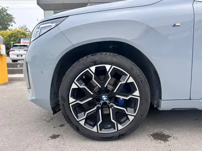 BMW X3 2025, 8600 км, за 44878.47 USD