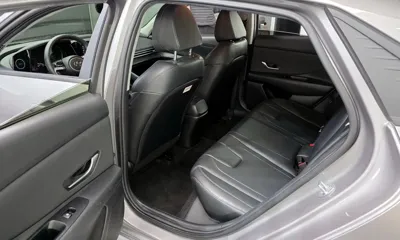 Hyundai Avante 2023, 65541 км, за 9243.47 USD - фото 11