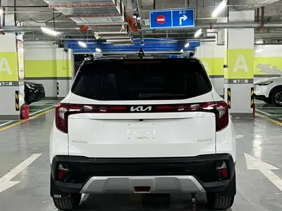 Kia Seltos 2023, 18000 км, за 16744.82 USD