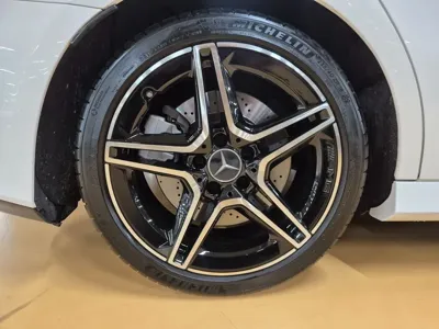 Mercedes-Benz A-Class 2020, 56800 км, за 18248.65 USD - фото 6