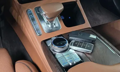 Genesis G90 2022, 114418 км, за 20999.08 USD - фото 9