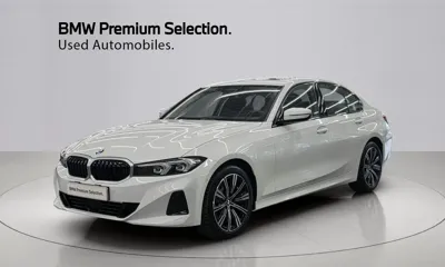 BMW 3-Series · 2025 год