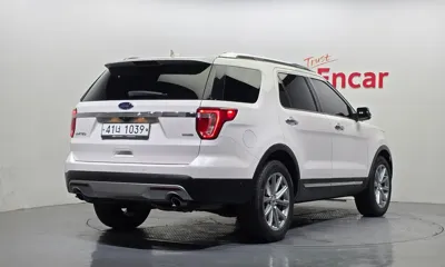 Ford Explorer 2017, 91432 км, за 9184.01 USD