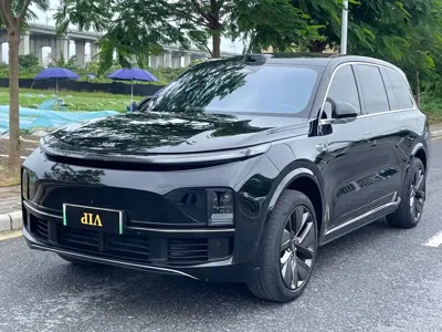 Li Auto Li L9 · 2023 год