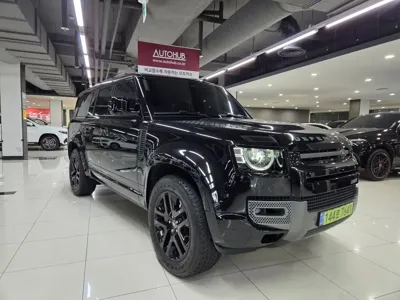 Land Rover Defender 2025, 3498 км, за 71985.77 USD