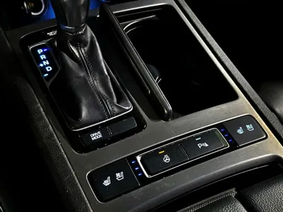 Hyundai Genesis 2015, 125978 км, за 5135.54 USD - фото 15