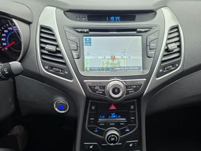 Hyundai Avante 2014, 163965 км, за 2847.35 USD - фото 15