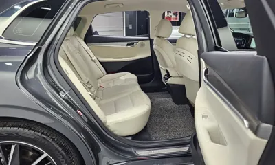 Hyundai Grandeur 2022, 51898 км, за 16870.16 USD - фото 12