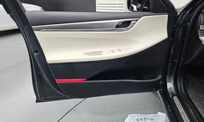 Hyundai Grandeur 2022, 51898 км, за 16870.16 USD - фото 24