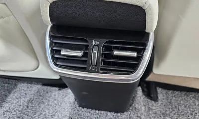Hyundai Grandeur 2022, 51898 км, за 16870.16 USD - фото 30