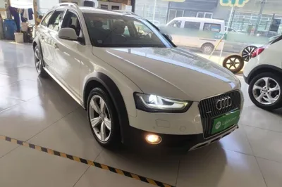 Audi A4 2014, 86600 км, за 13964 USD