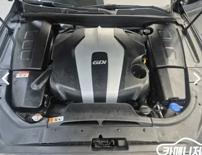 Kia K9 2013, 195684 км, за 2539.56 USD