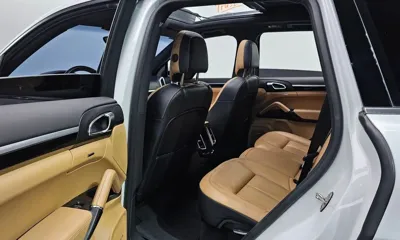 Porsche Cayenne 2016, 80187 км, за 23435.56 USD - фото 11