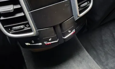 Porsche Cayenne 2016, 80187 км, за 23435.56 USD - фото 12