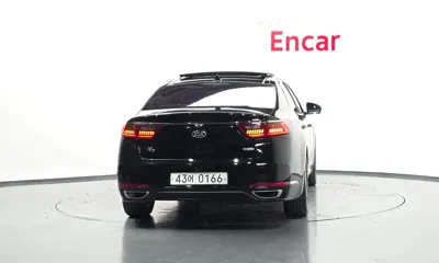 Kia K7 2017, 147660 км, за 9751.02 USD