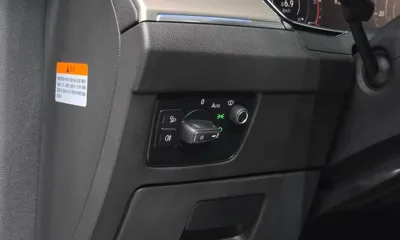 Volkswagen Arteon 2019, 81003 км, за 13342.44 USD - фото 14