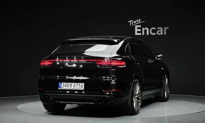 Porsche Cayenne 2023, 16116 км, за 78822.88 USD