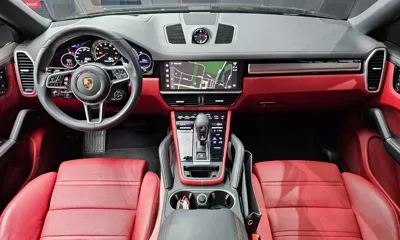 Porsche Cayenne 2023, 16116 км, за 78822.88 USD - фото 7
