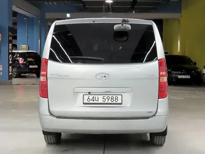 Hyundai Starex 2019, 157872 км, за 11004.75 USD