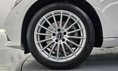 Mercedes-Benz E-Class 2023, 32929 км, за 31060.74 USD