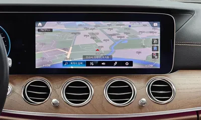 Mercedes-Benz E-Class 2023, 32929 км, за 31060.74 USD - фото 19
