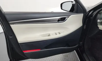 Hyundai Grandeur 2022, 38072 км, за 16612.39 USD - фото 24