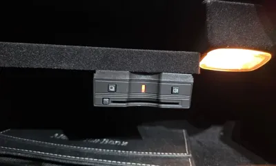 Mercedes-Benz C-Class 2020, 71555 км, за 19469.94 USD - фото 31