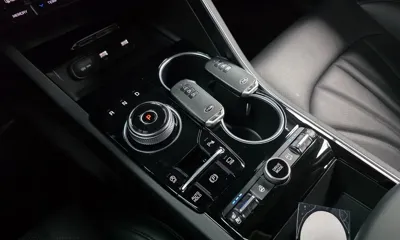 Kia K5 2021, 23759 км, за 16213.73 USD - фото 9