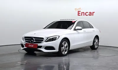 Mercedes-Benz C-Class · 2018 год