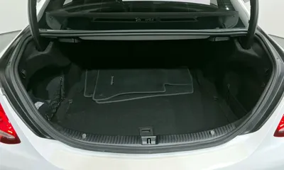 Mercedes-Benz C-Class 2018, 43714 км, за 16690.92 USD - фото 20