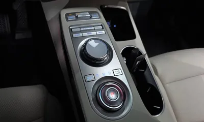 Genesis GV70 2024, 14585 км, за 28344.89 USD - фото 9