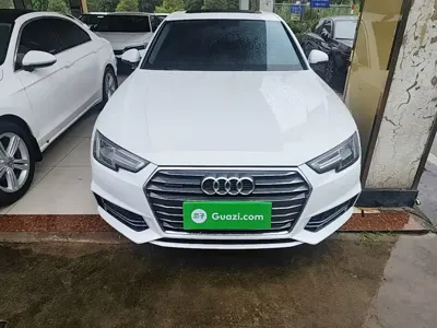 Audi A4L 2017, 100200 км, за 12992.69 USD