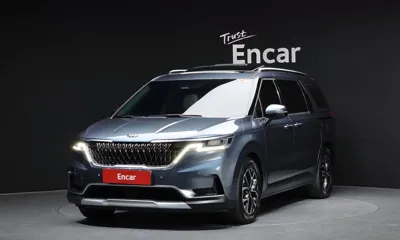 Kia Canival · 2021 год